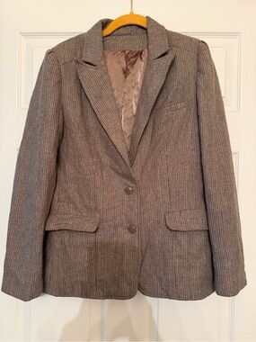 Women's Tailored Herringbone Blazer in Brown-Gray